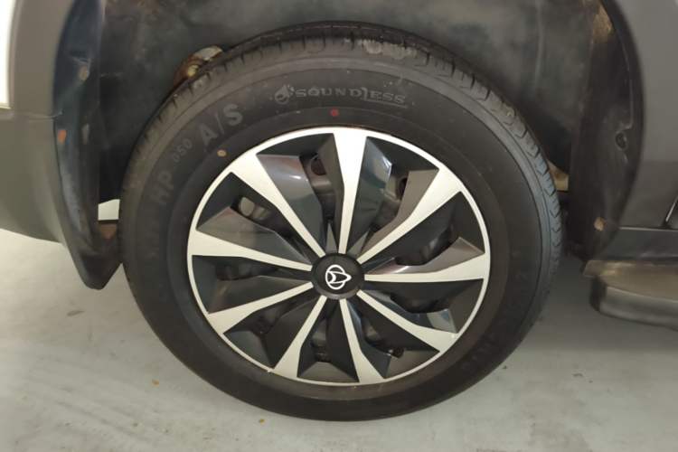 Used CHANGAN OSHAN X70A 2020 1.5L Manual Base Version Exterior 5