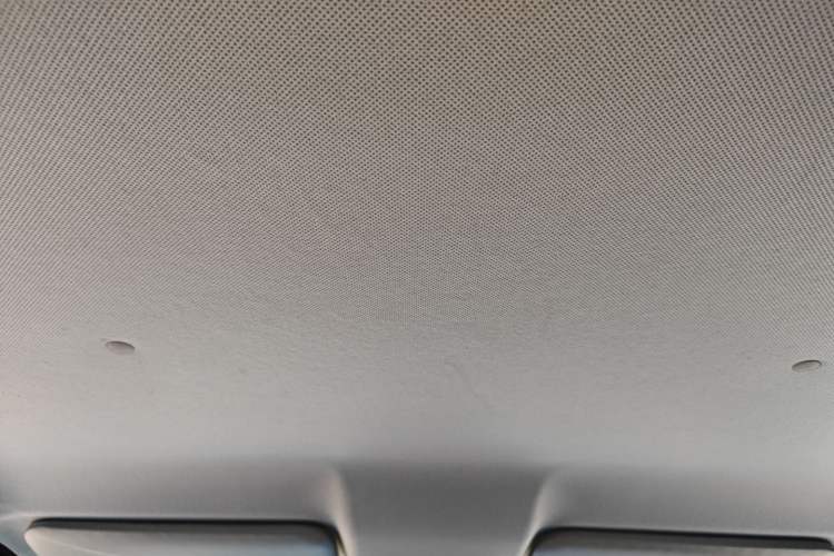 Used CHANGAN OSHAN X70A 2020 1.5L Manual Comfort Version Headliner