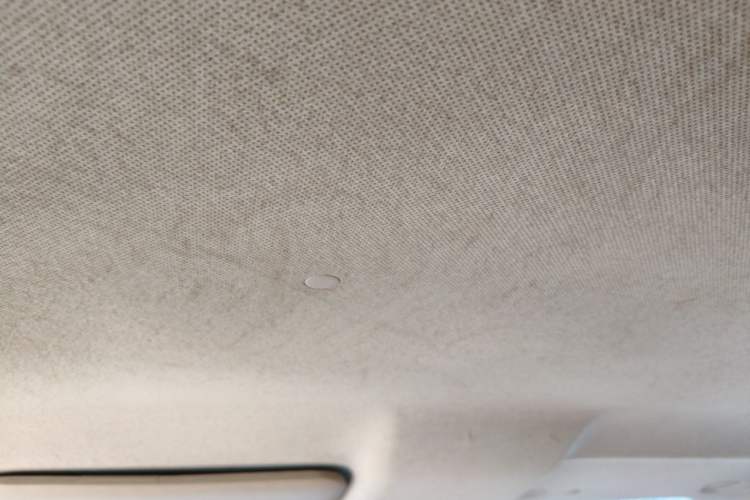 Used CHANGAN OSHAN X70A 2020 1.5L Manual Base Version Headliner