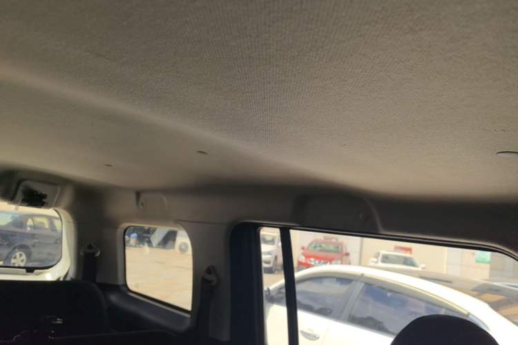 Used CHANGAN OSHAN X70A 2020 1.5L Manual Base Version Headliner