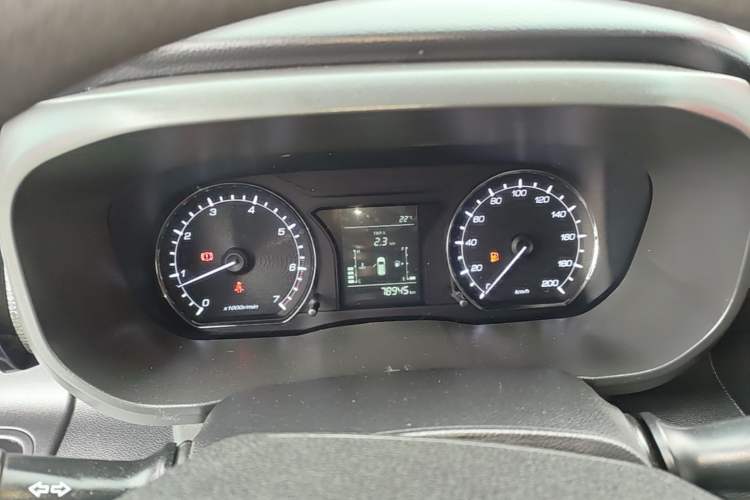 Used CHANGAN OSHAN X70A 2020 1.5L Manual Base Version Instrument Cluster