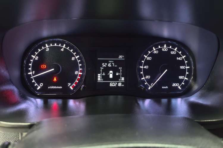 Used CHANGAN OSHAN X70A 2020 1.5L Manual Base Version Instrument Cluster