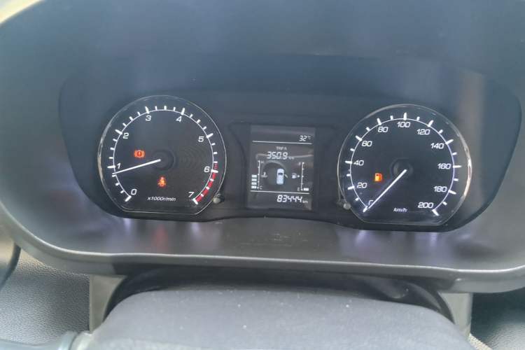 Used CHANGAN OSHAN X70A 2020 1.5L Manual Base Version Instrument Cluster