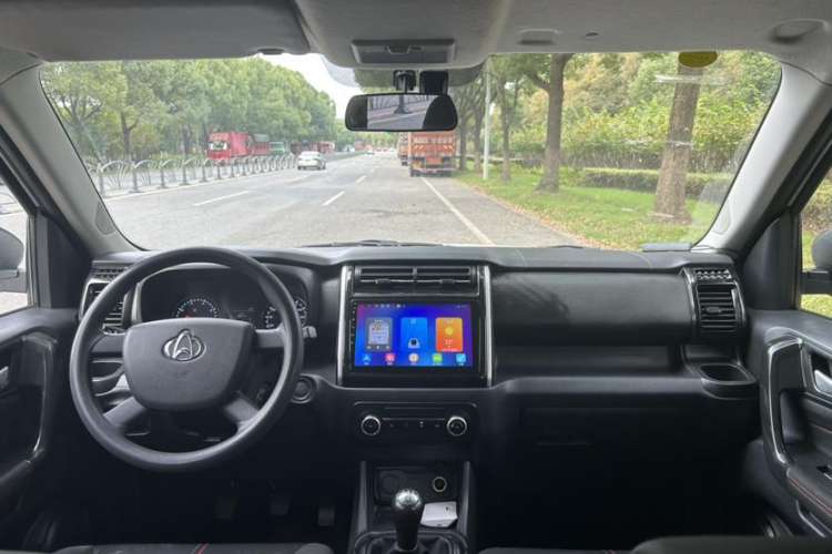 Used CHANGAN OSHAN X70A 2020 1.5L Manual Base Version Interior 1