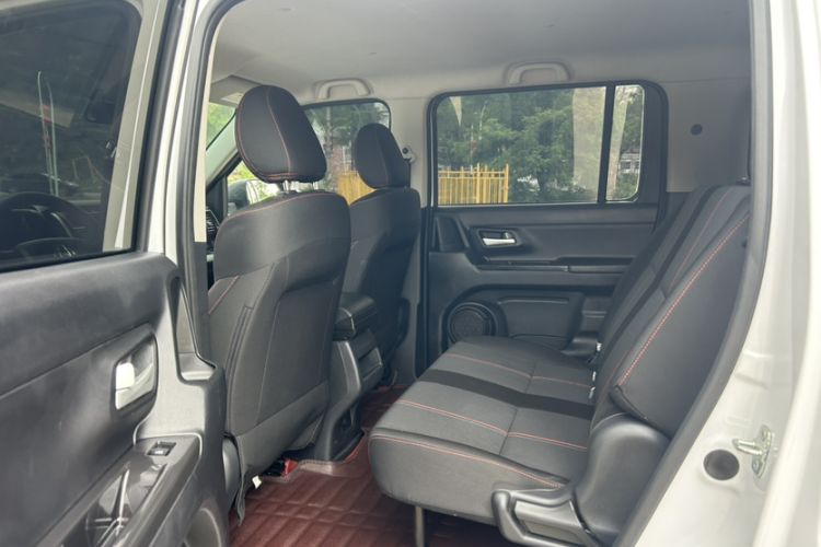 Used CHANGAN OSHAN X70A 2020 1.5L Manual Base Version Interior 3