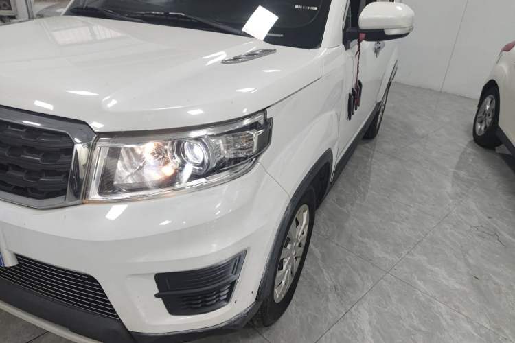Used CHANGAN OSHAN X70A 2020 1.5L Manual Standard Edition Left Front Headlight