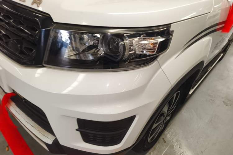 Used CHANGAN OSHAN X70A 2020 1.5L Manual Base Version Left Front Headlight