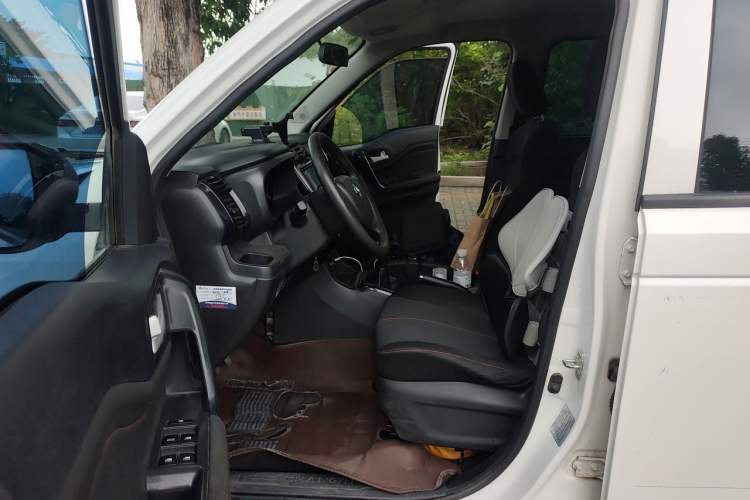 Used CHANGAN OSHAN X70A 2020 1.5L Manual Base Version Left Front Seat