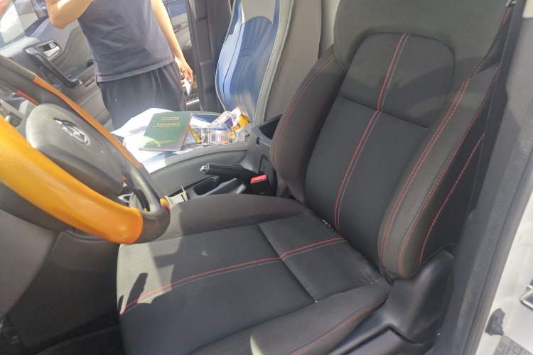 Used CHANGAN OSHAN X70A  Left Front Seat