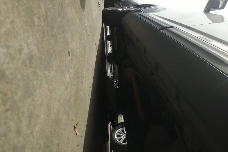 Used CHANGAN OSHAN X70A 2020 1.5L Manual Standard Edition Left Side Sill