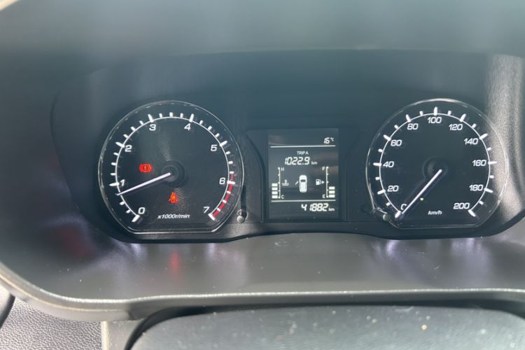 Used CHANGAN OSHAN X70A 2020 1.5L Manual Base Version Odometer Close Up