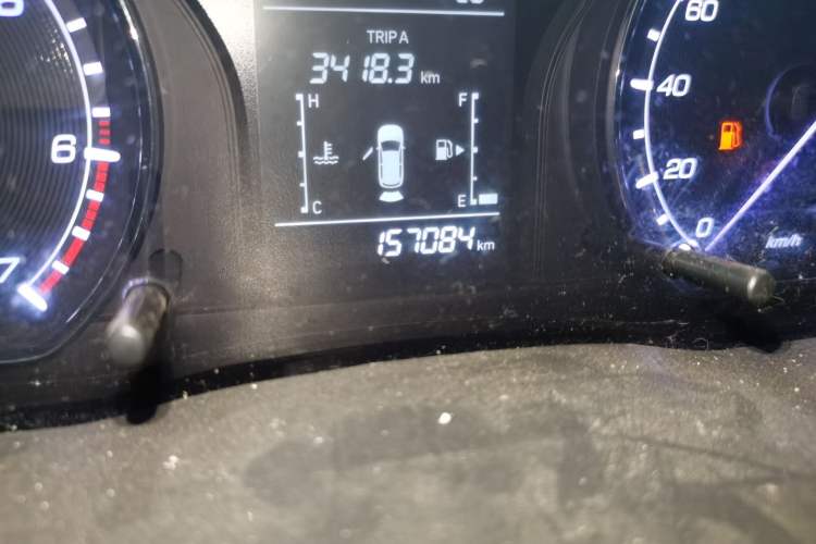 Used CHANGAN OSHAN X70A 2020 1.5L Manual Base Version Odometer Close Up