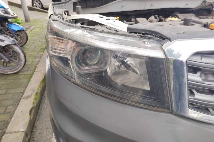Used CHANGAN OSHAN X70A 2020 1.5L Manual Standard Edition Right Front Headlight