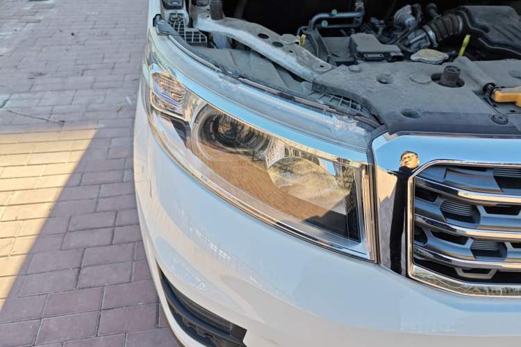 Used CHANGAN OSHAN X70A 2020 1.5L Manual Comfort Version Right Front Headlight