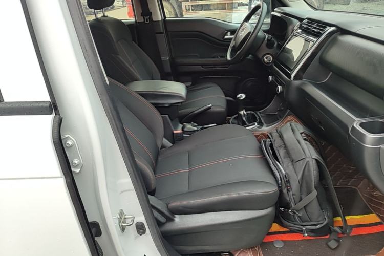 Used CHANGAN OSHAN X70A 2020 1.5L Manual Base Version Right Front Seat