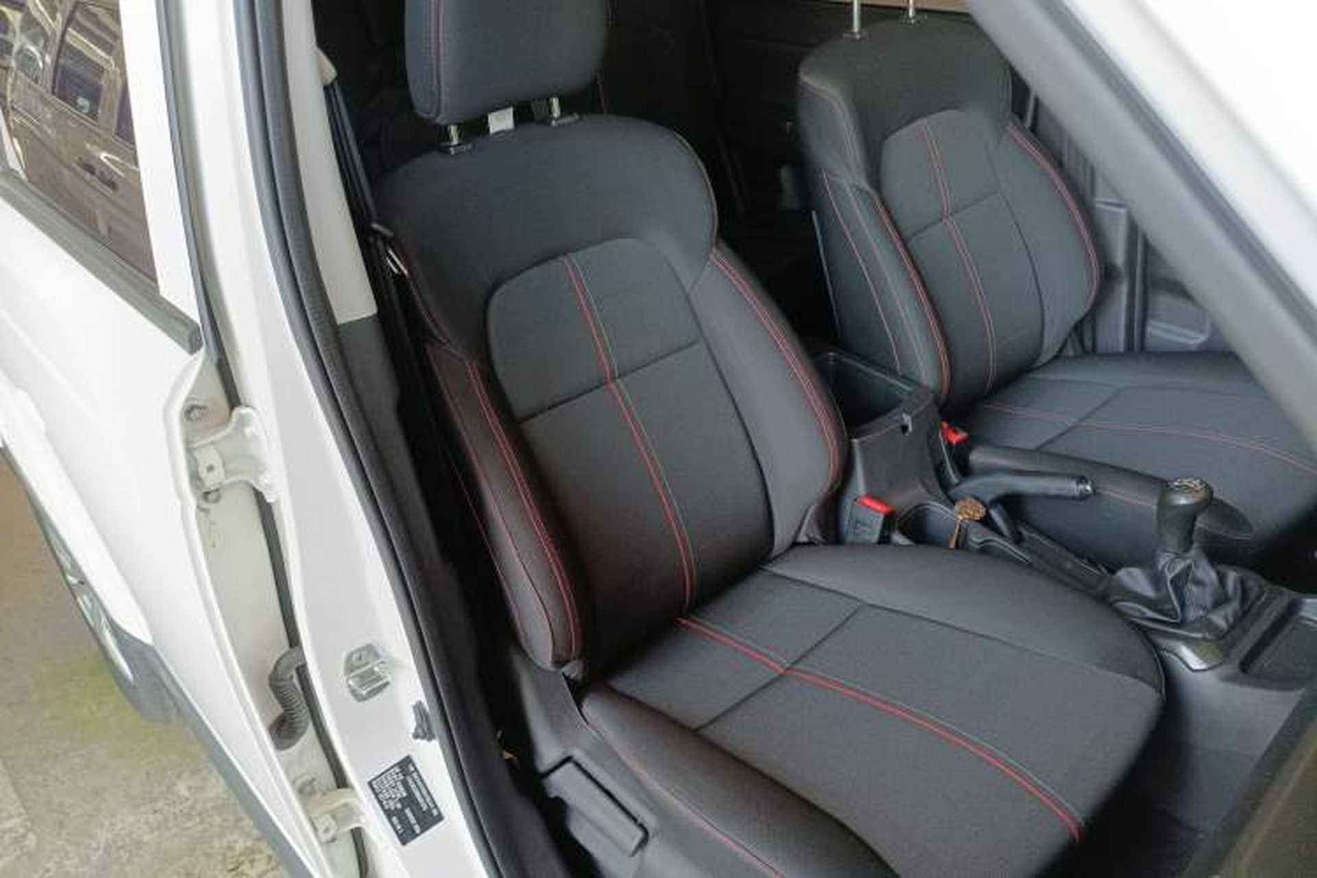 Used CHANGAN OSHAN X70A 2020 1.5L Manual Base Version Right Front Seat