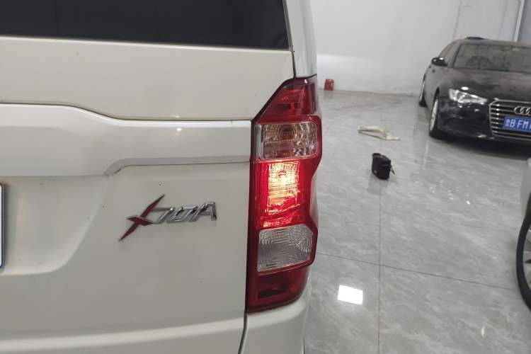 Used CHANGAN OSHAN X70A 2020 1.5L Manual Standard Edition Right Rear Taillight