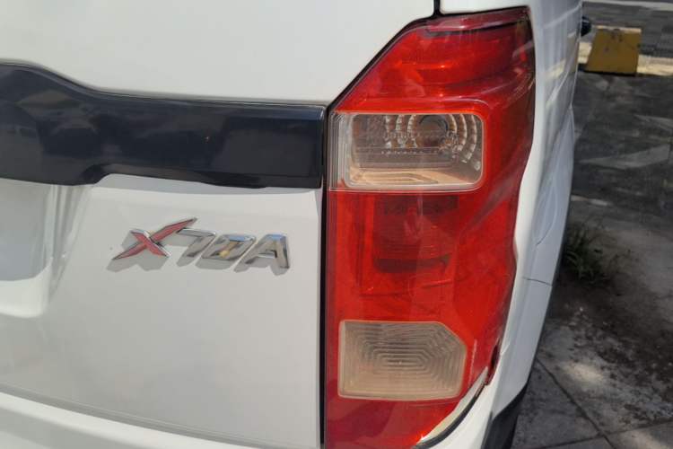 Used CHANGAN OSHAN X70A 2020 1.5L Manual Base Version Right Rear Taillight