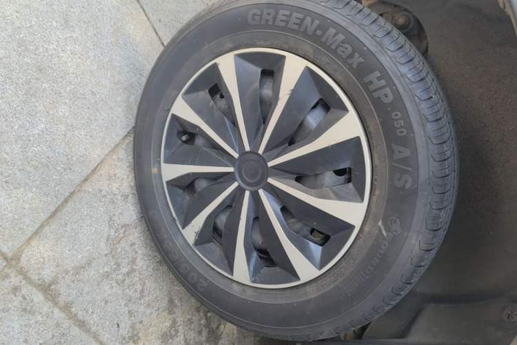 Used CHANGAN OSHAN X70A 2020 1.5L Manual Base Version Right Rear Wheel Hub