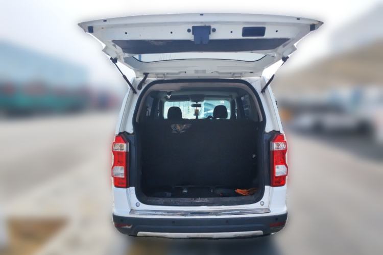 Used CHANGAN OSHAN X70A 2020 1.5L Manual Base Version Trunk
