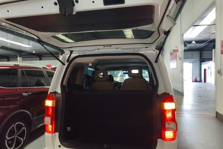 Used CHANGAN OSHAN X70A 2020 1.5L Manual Base Version Trunk