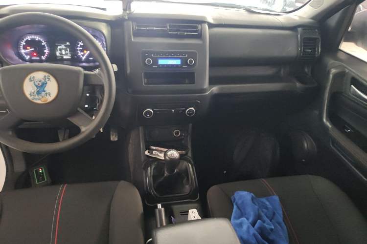 Used CHANGAN OSHAN X70A 2022 1.5L Manual Base Version Audio And AC Panel