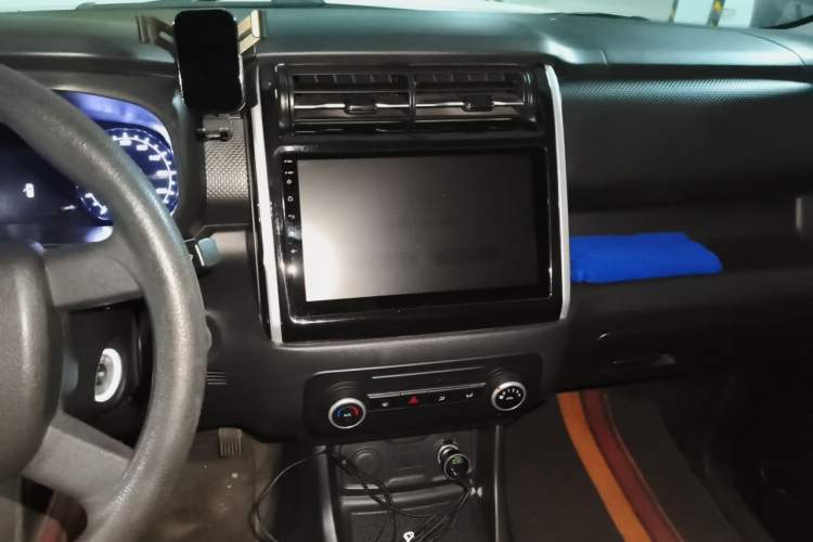 Used CHANGAN OSHAN X70A 2022 1.5L Manual Base Version Audio And AC Panel