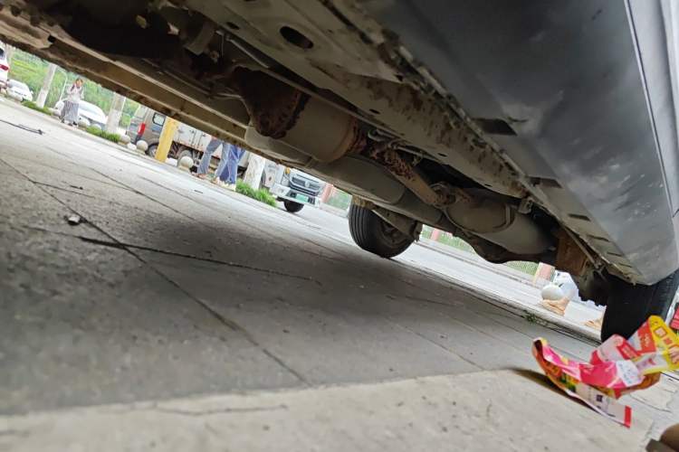 Used CHANGAN OSHAN X70A 2022 1.5L Manual Base Version Chassis Front Left