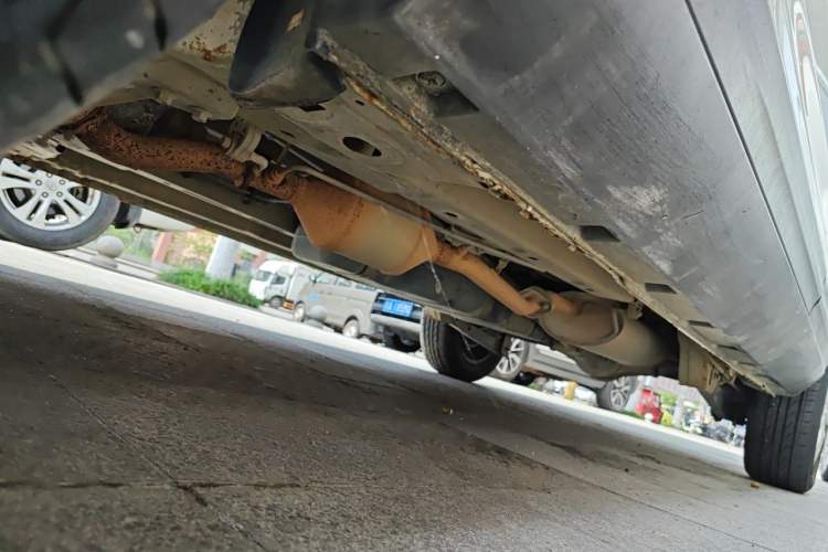 Used CHANGAN OSHAN X70A 2022 1.5L Manual Base Version Chassis Front Left