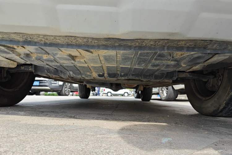 Used CHANGAN OSHAN X70A 2022 1.5L Manual Base Version Chassis Front