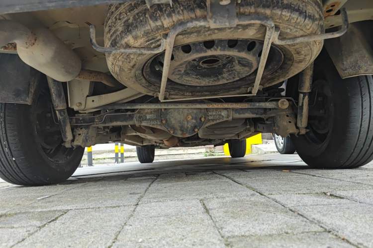 Used CHANGAN OSHAN X70A 2022 1.5L Manual Base Version Chassis Rear