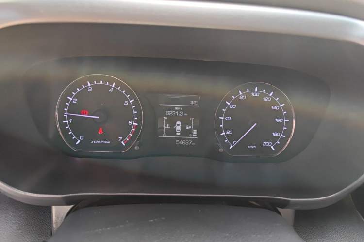 Used CHANGAN OSHAN X70A 2022 1.5L Manual Base Version Instrument Cluster