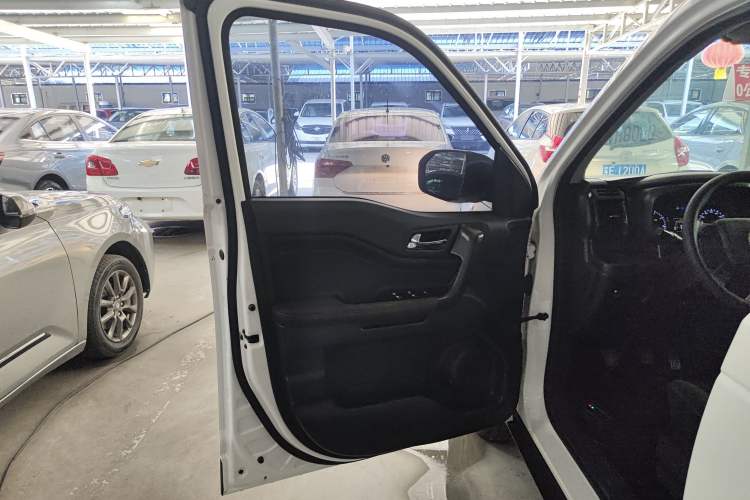 Used CHANGAN OSHAN X70A 2022 1.5L Manual Base Version Left Front Door Interior