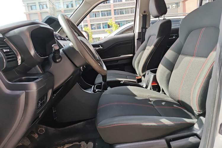 Used CHANGAN OSHAN X70A 2022 1.5L Manual Base Version Left Front Seat