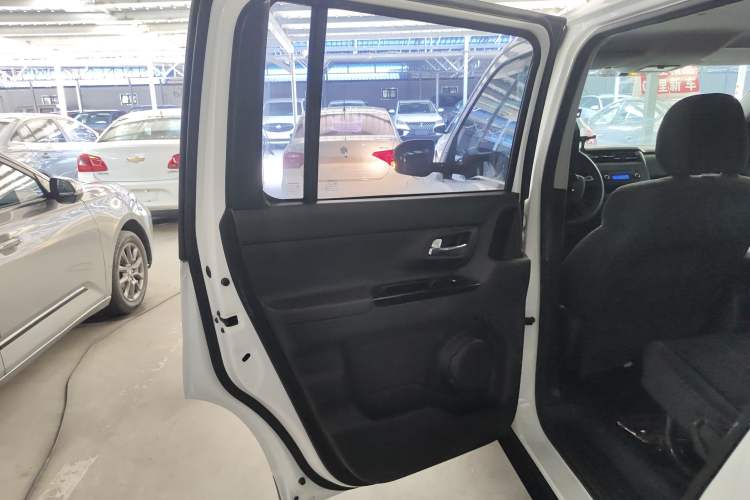 Used CHANGAN OSHAN X70A 2022 1.5L Manual Base Version Left Rear Door Interior