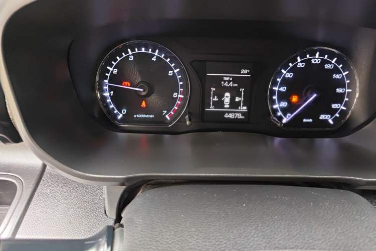 Used CHANGAN OSHAN X70A 2022 1.5L Manual Base Version Odometer Close Up