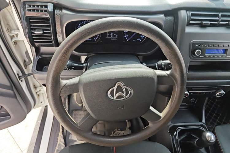 Used CHANGAN OSHAN X70A 2022 1.5L Manual Base Version Steering Wheel