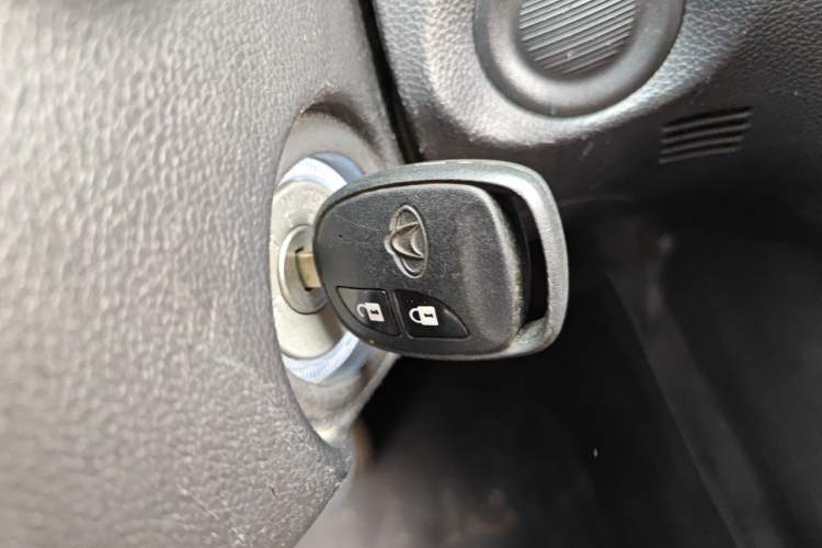 Used CHANGAN OSHAN X70A 2022 1.5L Manual Base Version Vehicle Key