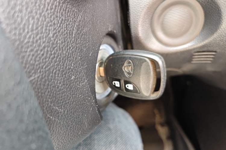 Used CHANGAN OSHAN X70A 2022 1.5L Manual Base Version Vehicle Key