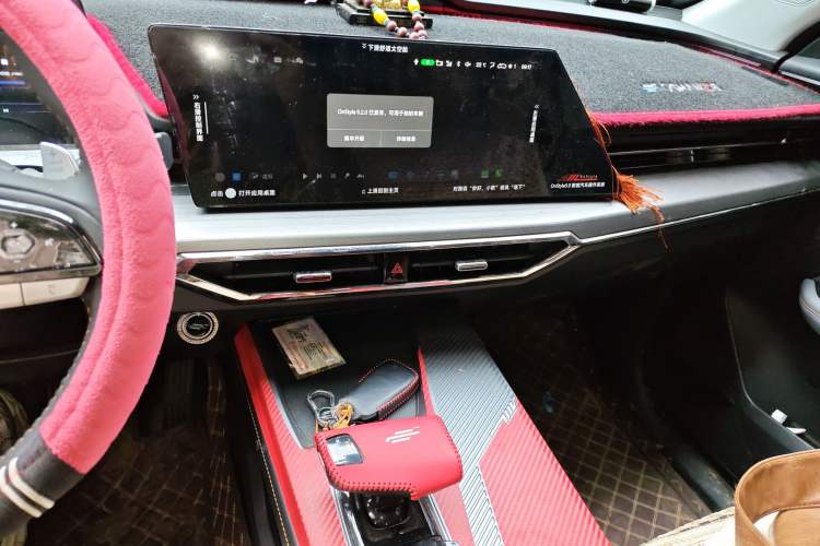 Used CHANGAN OSHAN Z6 2023 Blue Whale 1.5T DCT Luxury Model Audio And AC Panel