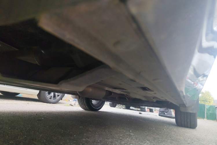 Used CHANGAN OSHAN Z6 2023 Blue Whale 1.5T DCT Smart Edition Chassis Rear Right