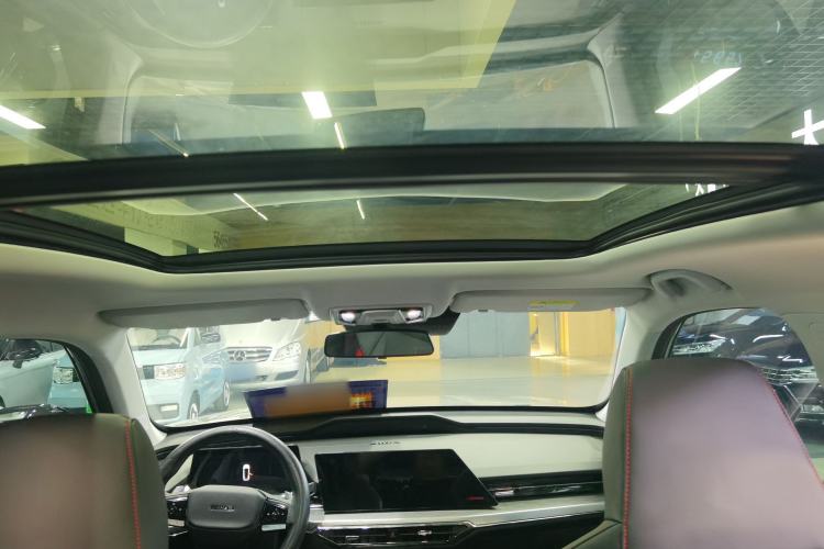 Used CHANGAN OSHAN Z6 2022 Blue Whale 1.5T DCT Smart Navigation Model Headliner
