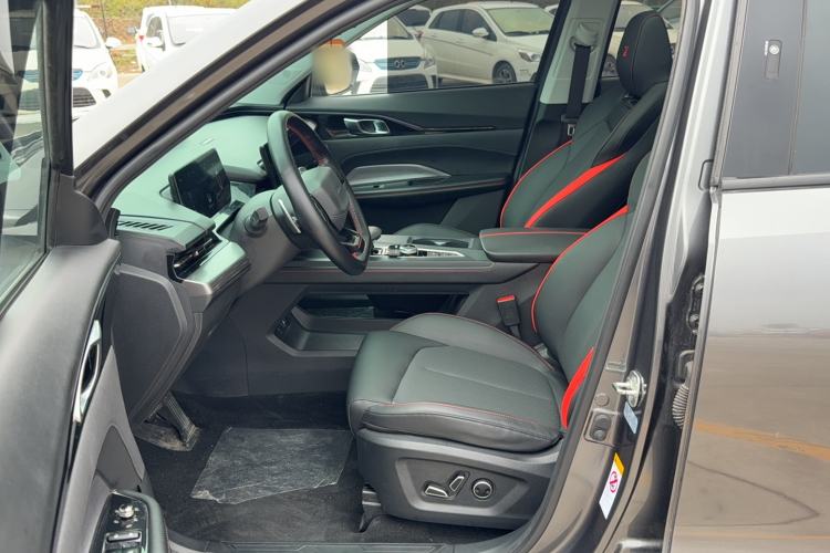 Used CHANGAN OSHAN Z6 2022 Blue Whale 1.5T DCT Smart Edition Left Front Seat