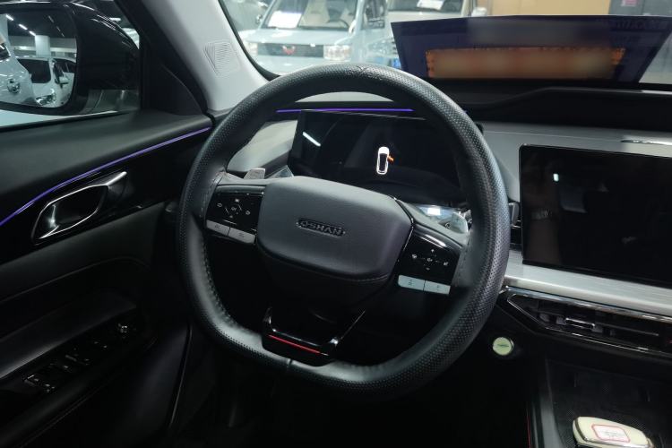 Used CHANGAN OSHAN Z6 2022 Blue Whale 1.5T DCT Smart Navigation Model Steering Wheel