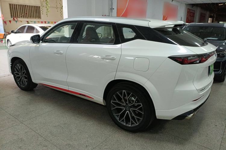 Used CHANGAN OSHAN Z6 2023 Blue Whale 1.5T DCT Smart Luxury Model Left Side