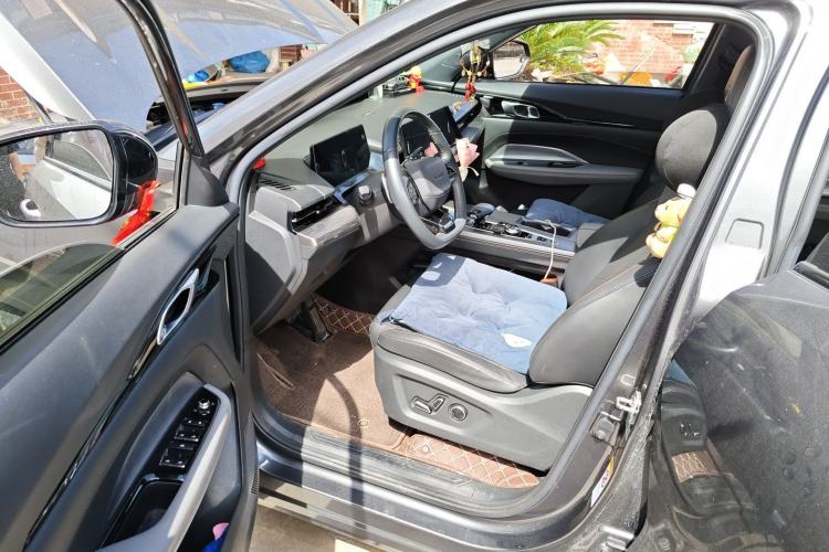 Used CHANGAN OSHAN Z6 2022 Blue Whale 1.5T DCT Smart Edition Urban Version Driver Seat