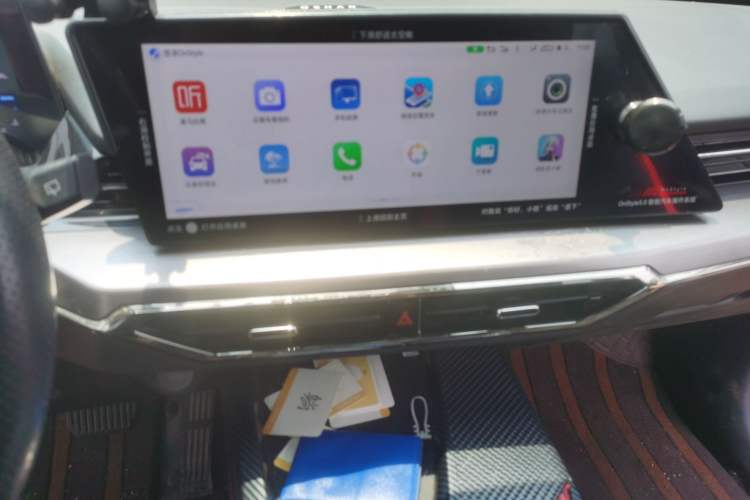Used CHANGAN OSHAN Z6 2022 Blue Whale 1.5T DCT Luxury Model Audio And AC Panel