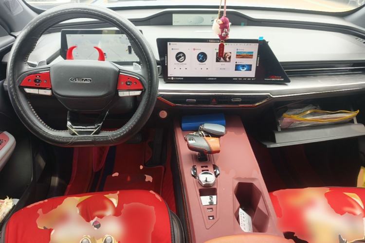 Used CHANGAN OSHAN Z6 2022 Blue Whale 1.5T DCT Smart Edition Urban Version Center Console