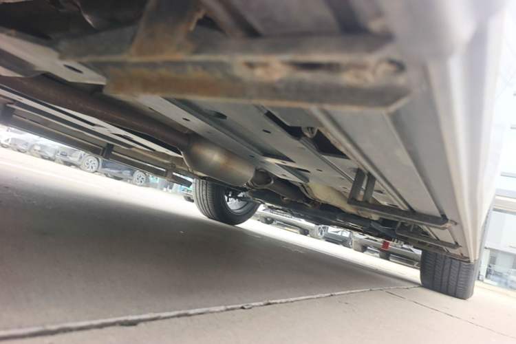 Used CHANGAN OSHAN Z6 2022 Blue Whale 1.5T DCT Smart Edition Urban Version Chassis Rear Right