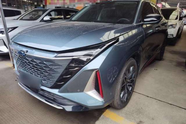 Used CHANGAN OSHAN Z6 2022 Blue Whale 1.5T DCT Smart Navigation Model
